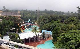 Kumar Resort