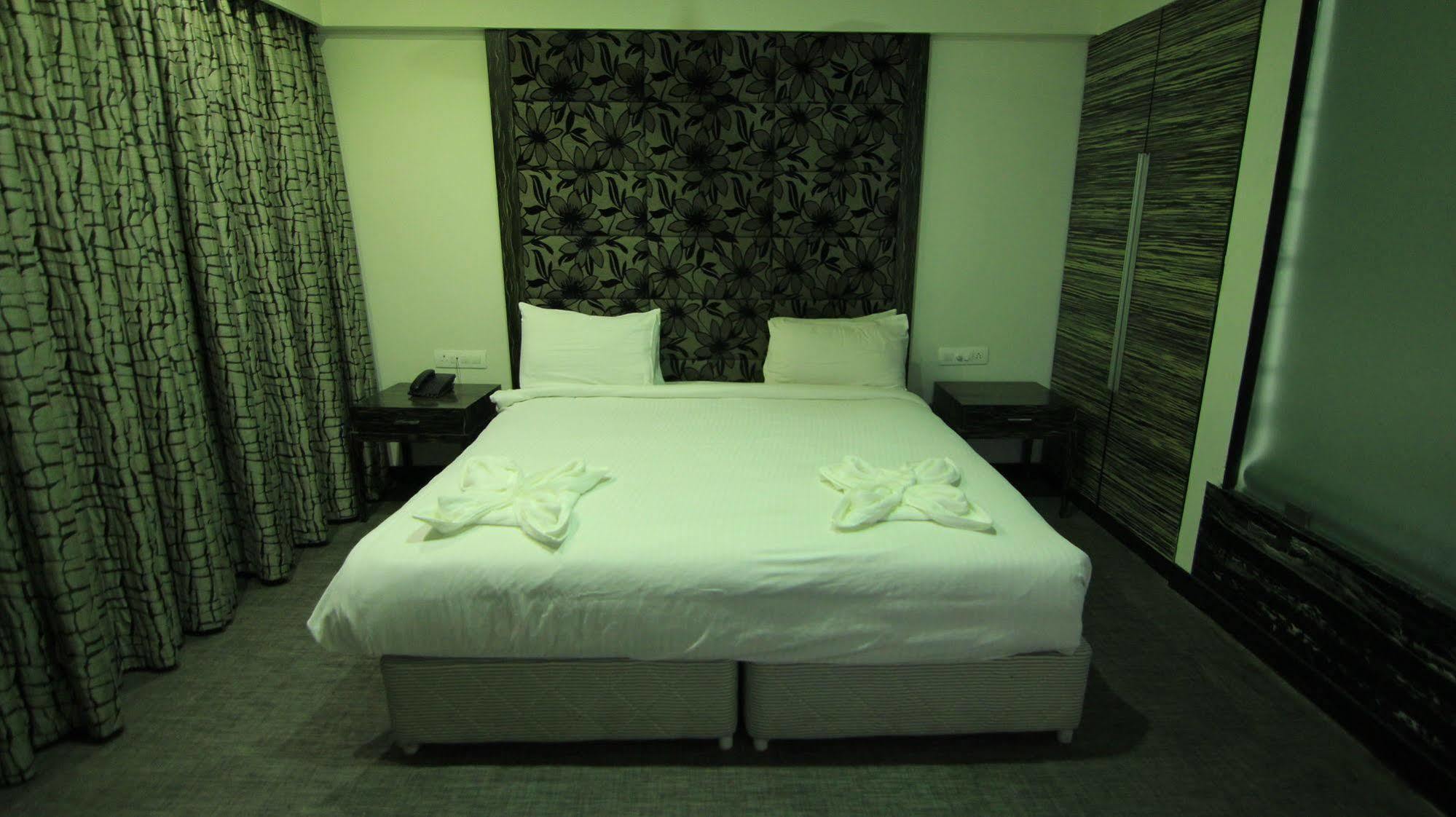 Kumar Resort Lonavala Exterior photo